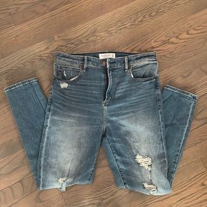 Abercrombie and Fitch High Rise Jean